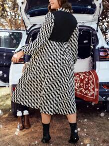 Calvaya Plus Wave Striped Print Lantern Sleeve Dress - Black - View 2