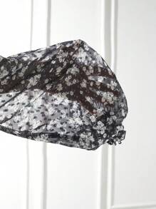 SHEIN Frenchy 碎花繫帶領插肩袖襯衫 - 黑色 - 查看 5