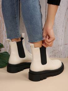 Fall/Winter 2025 Thick-Soled Fashion Boots - Beige - View 5