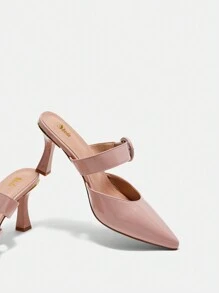 CUCCOO CHICEST Buckle Detail Pyramid Heeled Mule Pumps - Baby Pink - View 6
