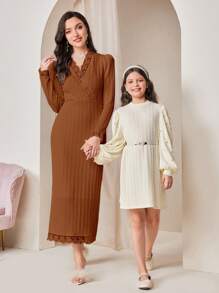 Modelyn 1pc Contrast Embroidery Mesh Trim Split Back Bodycon Dress Without Belt Long Evening Dresses - Brown - View 7