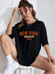 SHEIN Camiseta de hombros caídos con estampado de letra - Negro - Ver 6