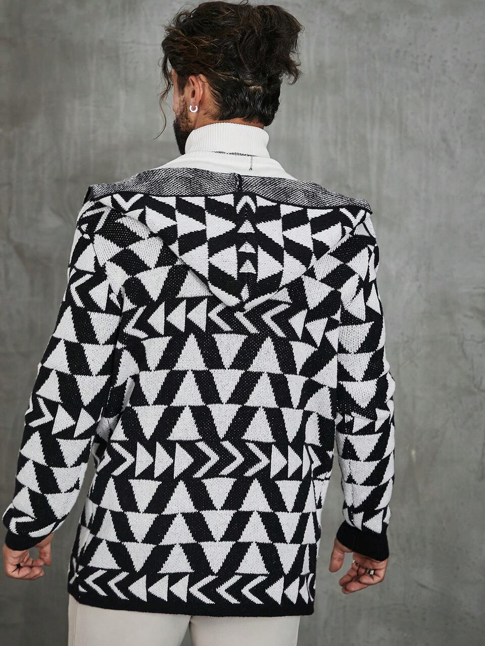 Men Plus Geo Pattern Hooded Cardigan