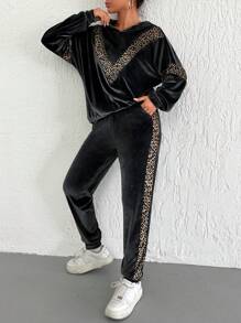 EURMUSE Women's Leopard Print Hooded Sweatshirt And Pants Set - Black - View 3