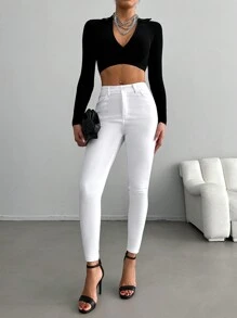 EURMUSE Solid Zipper Fly Skinny Cropped Jeans - White - View 5