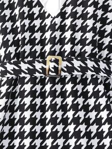 SHEIN Cô gái Tween In Houndstooth Xù Hoa Sen Thắt lưng Váy 2 trong 1 - Đen và trắng - Xem 4