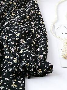 SHEIN LUNE Plus Ditsy Floral Print Flounce Sleeve Dress - Black - View 3