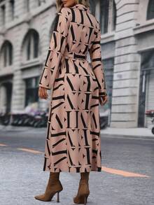 SHEIN Clasi Tất cả Đồ họa Chữ cái Cuộn lên tay áo Thắt lưng Váy sơ mi - Màu Khaki - Xem 2