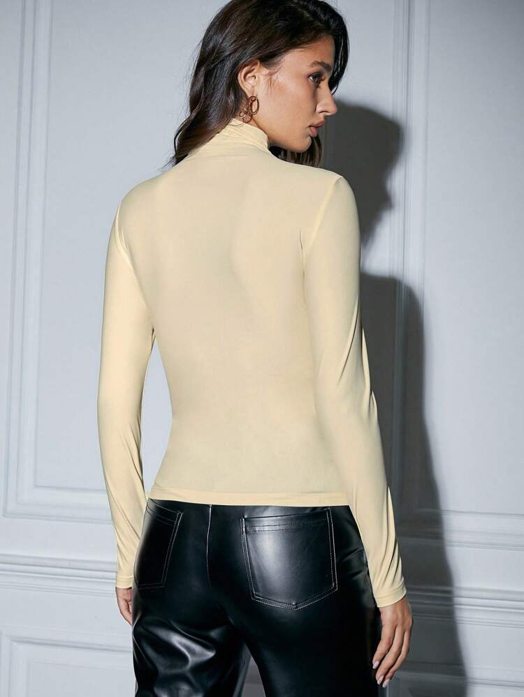 Mock Neck Cut Out Tee Fall Cloth For Women