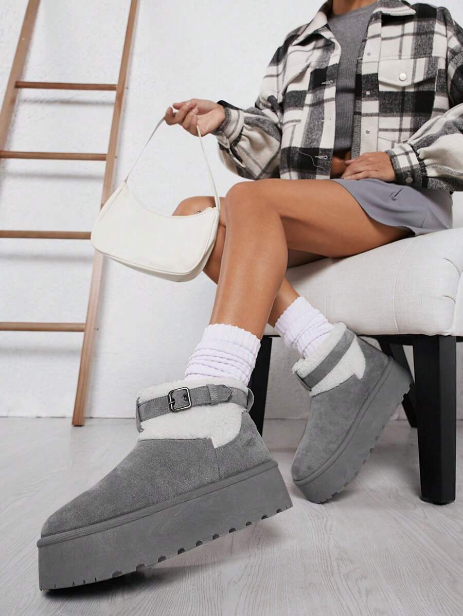 SHUZIA Buckle Decor Flatform Warm Ankle Boots - Grey - View 1