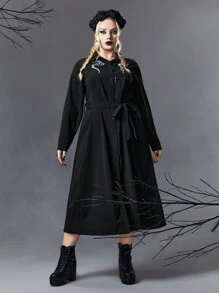 ROMWE Goth Plus Snake Embroidery Belted Shirt Dress - Black - View 1