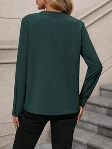 EMERY ROSE Blusa con cremallera media con diseño de solapa - Verde Oscuro - Ver 2