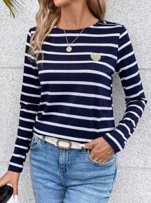 SHEIN Frenchy 條紋印花心形刺繡圓領t恤 - 藏蓝色 - 查看 6