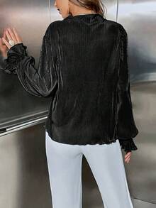SHEIN Privé 珍珠串珠荷葉袖褶皺襯衫 - 黑色 - 查看 2