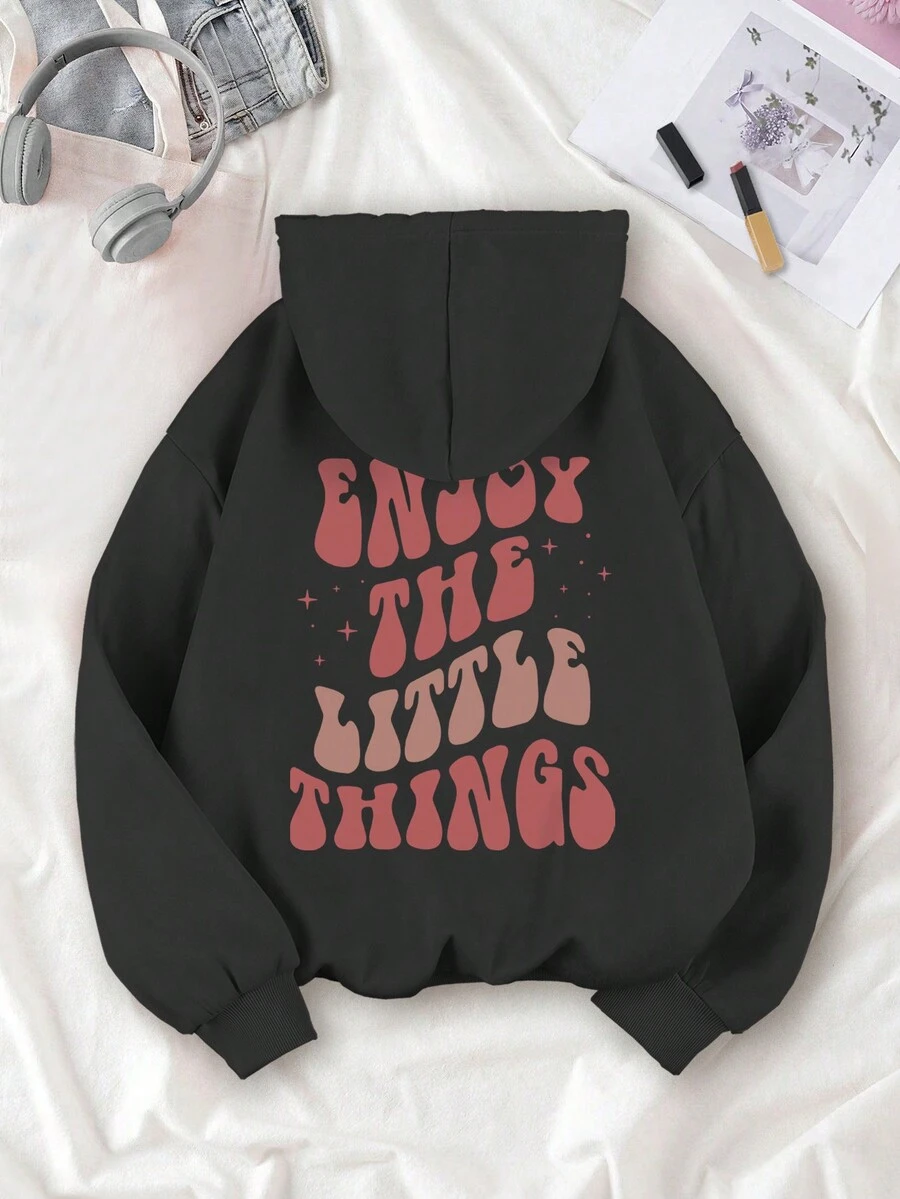 SHEIN EZwear 標語圖案抽繩加絨內裏連帽衫 - 黑色 - 查看 1