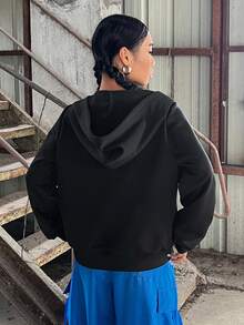 SHEIN EZwear 女用鑽石和星星裝飾黑色連帽拉鍊運動衫 - 黑色 - 查看 2