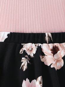 SHEIN Giovane Ragazza Maglia A Manica A Sbuffo Con Collo Alto E Gonna A Stampa Floreale - Rosa - Visualizzare 3