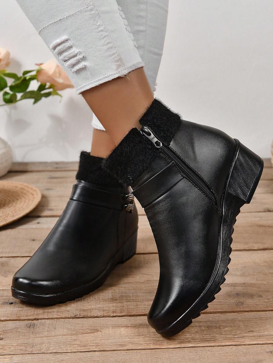 Women's Ankle Boots And Short Boots, Black Thick-Soled Casual Short Boots, Women's Boots, Women's Shoes, Mother's Winter Boots, Women's Winter Shoes, Black Shoes, Black Shoes - Black - View 1