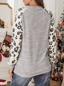Christmas Print Raglan Sleeve Sweatshirt