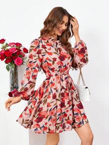 SHEIN Clasi 女性燈籠袖腰帶圖案洋裝