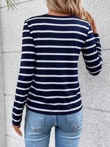 SHEIN Frenchy 條紋印花心形刺繡圓領t恤 - 藏蓝色 - 查看 2