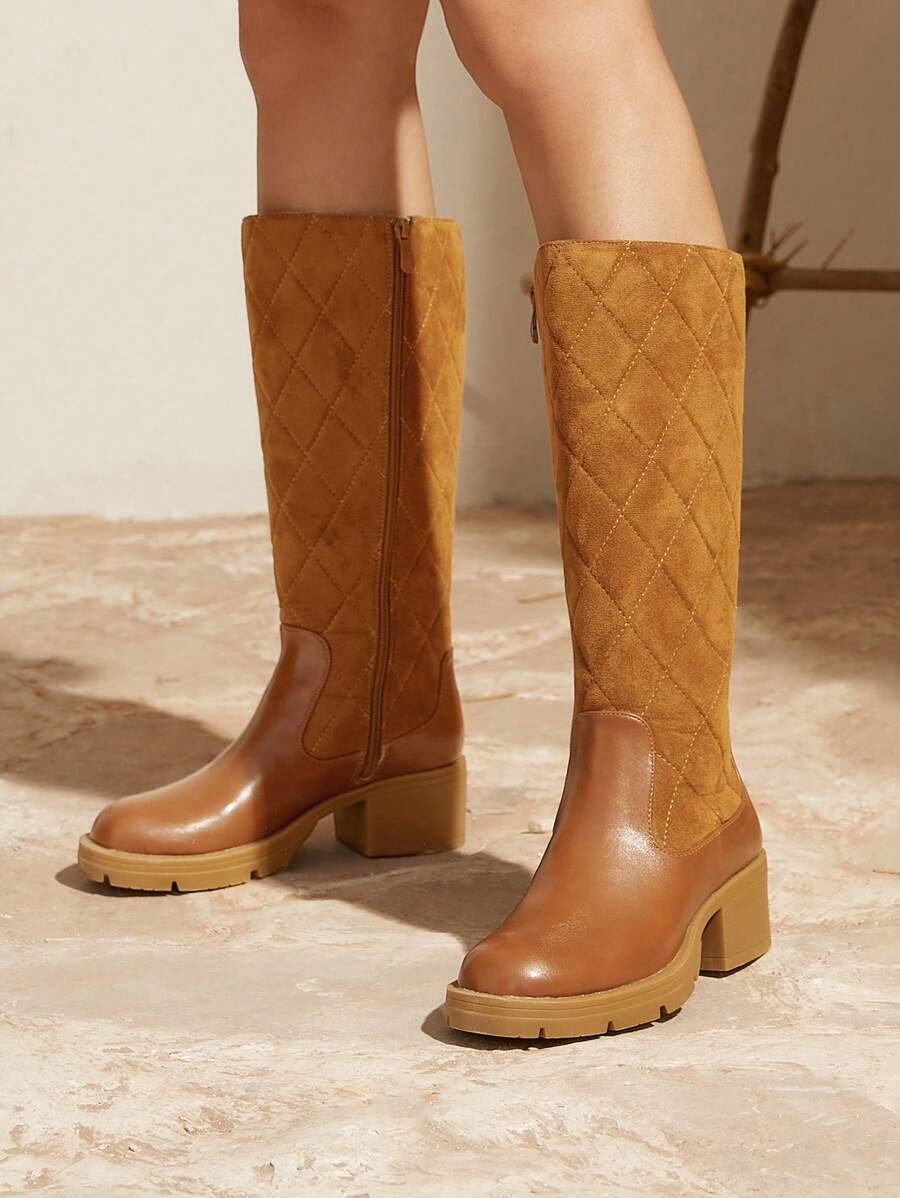 SheIn VCAY 女性時尚&舒服的軟底室內室外靴子