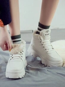 女性秋冬坡跟跟運動鞋帶襯墊和帶設計