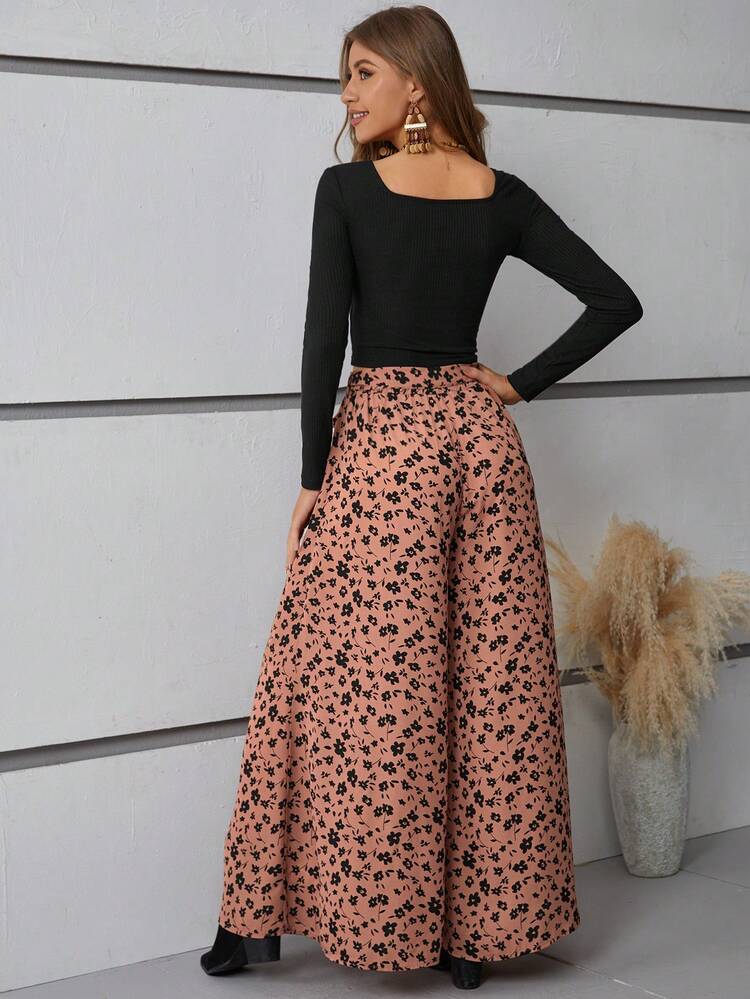 Square Neck Tee & Ditsy Floral Wide Leg Pants
