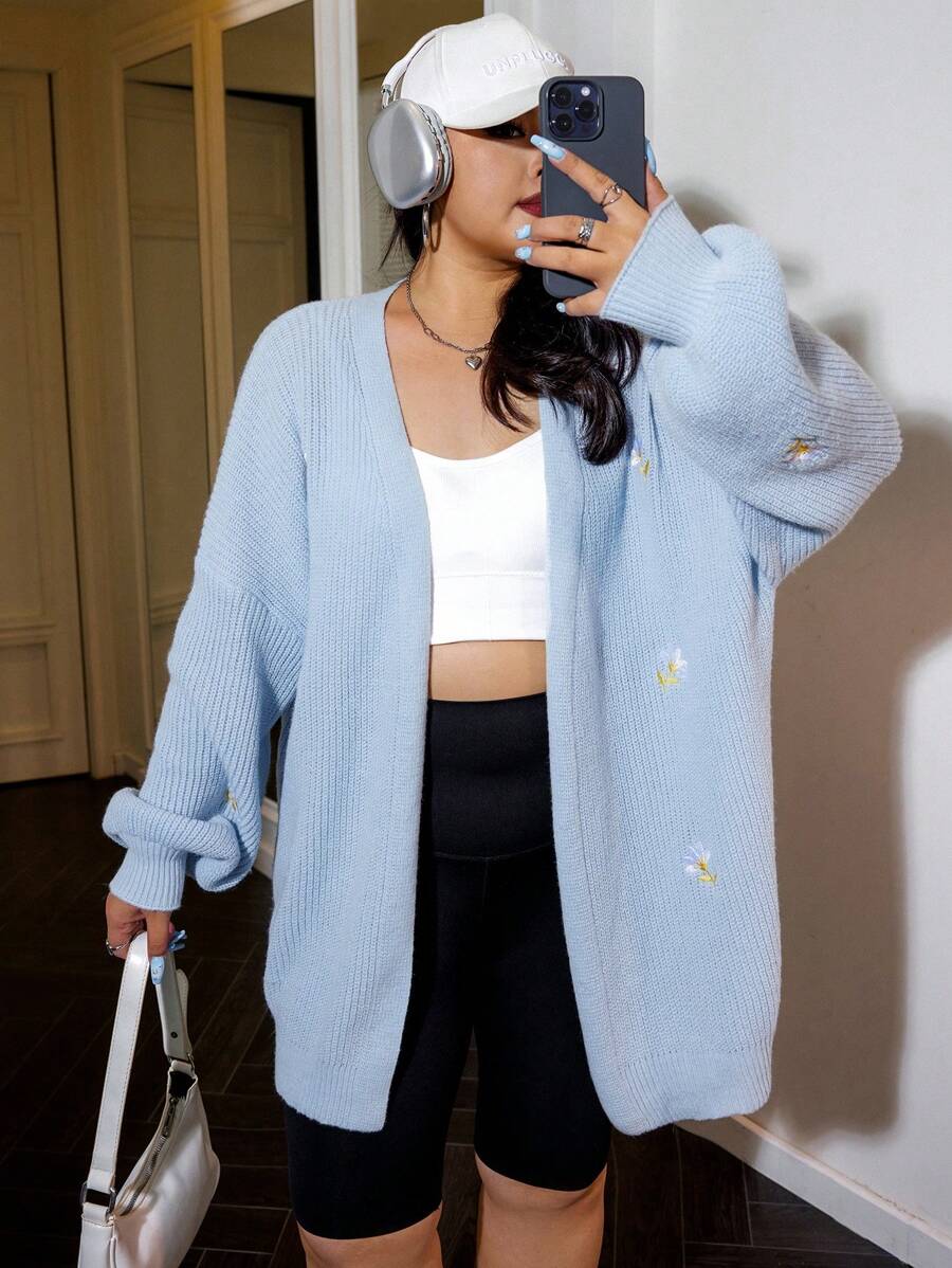 SHEIN EZwear Plus Floral Embroidery Drop Shoulder Duster Cardigan - Blue - View 1