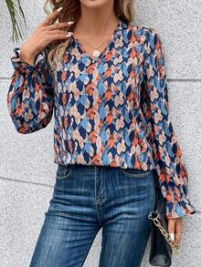 SHEIN Frenchy 滿版印花鏤空蕾絲花邊喇叭袖襯衫 - 藍色 - 查看 3