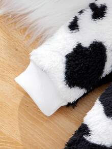 SHEIN 女小童奶牛圖案法蘭絨衛衣洋裝 - 黑與白 - 查看 5