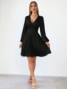 SHEIN Privé 休閒女士編織燈籠袖連身裙