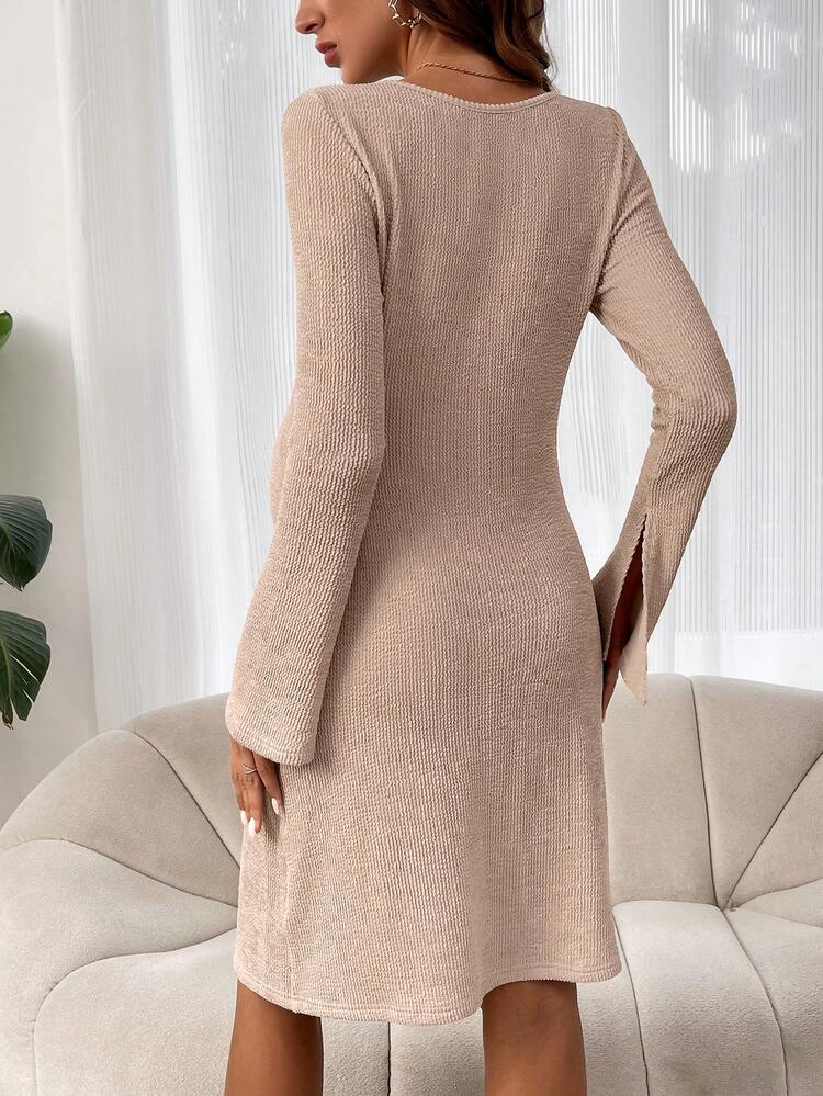 Maternity Solid Split Sleeve Dress
