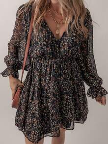 Floral Printed V-Neck Buttoned Ruffle Cuff Dress - Black - View 5