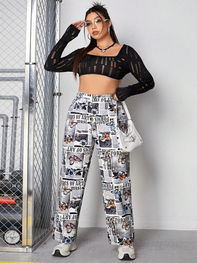 Plus Newspaper & Butterfly Print Straight Leg Jeans