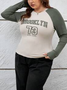 SHEIN Essnce Của phụ nữ Kích thước lớn Lá thư In Màu sắc Chặn Tay Raglan Áo thun - Nhiều màu - Xem 5