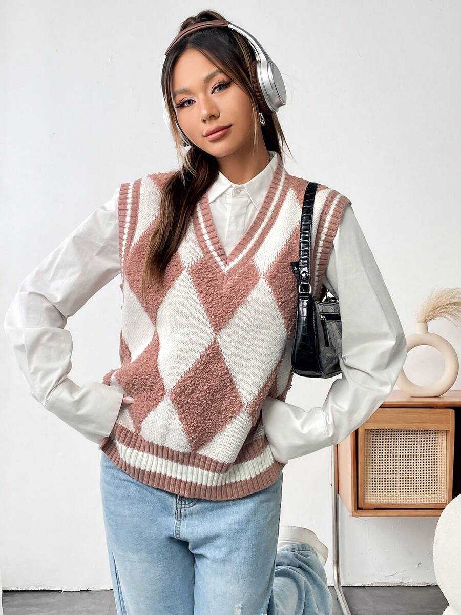 SHEIN Qutie 1入組菱形印花條紋飾邊毛衣背心 - 咖啡棕 - 查看 1