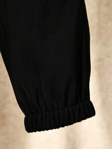 SHEIN Cậu bé Tween Đồ họa ô tô và chữ cái Áo nỉ & Chi tiết chuỗi Quần - màu đen - Xem 6