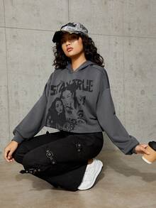 SHEIN Thiếu niên Cô gái áo có mũ In Áo len crop Với Chân dung & Mẫu chữ - Xám - Xem 5