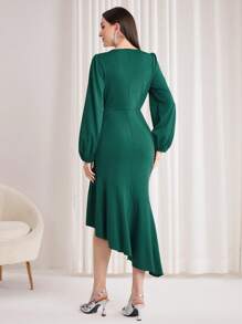 Modelyn Đầm dài tay có dây rút xếp nếp đuôi cá bất đối xứng dành cho nữ - màu xanh lá - Xem 2