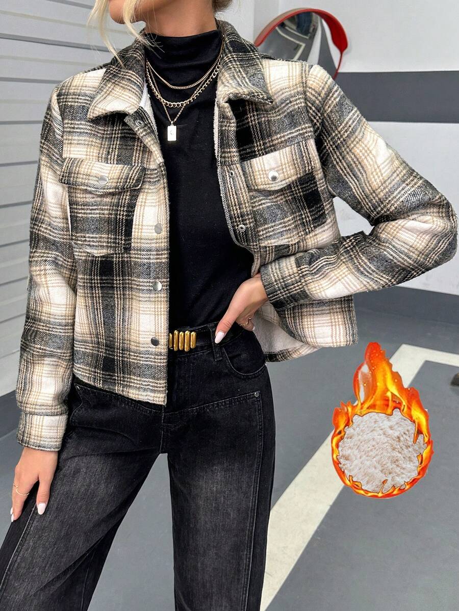 SHEIN Essnce 格紋印花翻蓋口袋保暖夾克 - 卡其色 - 查看 1