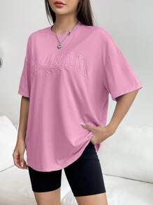 SHEIN EZwear Thư dập nổi Áo thun Thả vai - Hồng - Xem 3