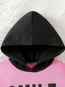 SHEIN Chica preadolescente con estampado de letra de color combinado Capucha & Falda fruncido