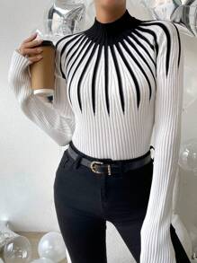 SHEIN Privé 雙色小高領套頭毛衣 - 白色 - 查看 4