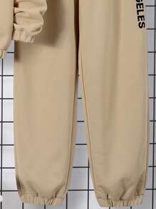 SHEIN 少年男孩鬆身大學風立領圖案運動衫和運動長褲套裝 - 杏色 - 查看 5