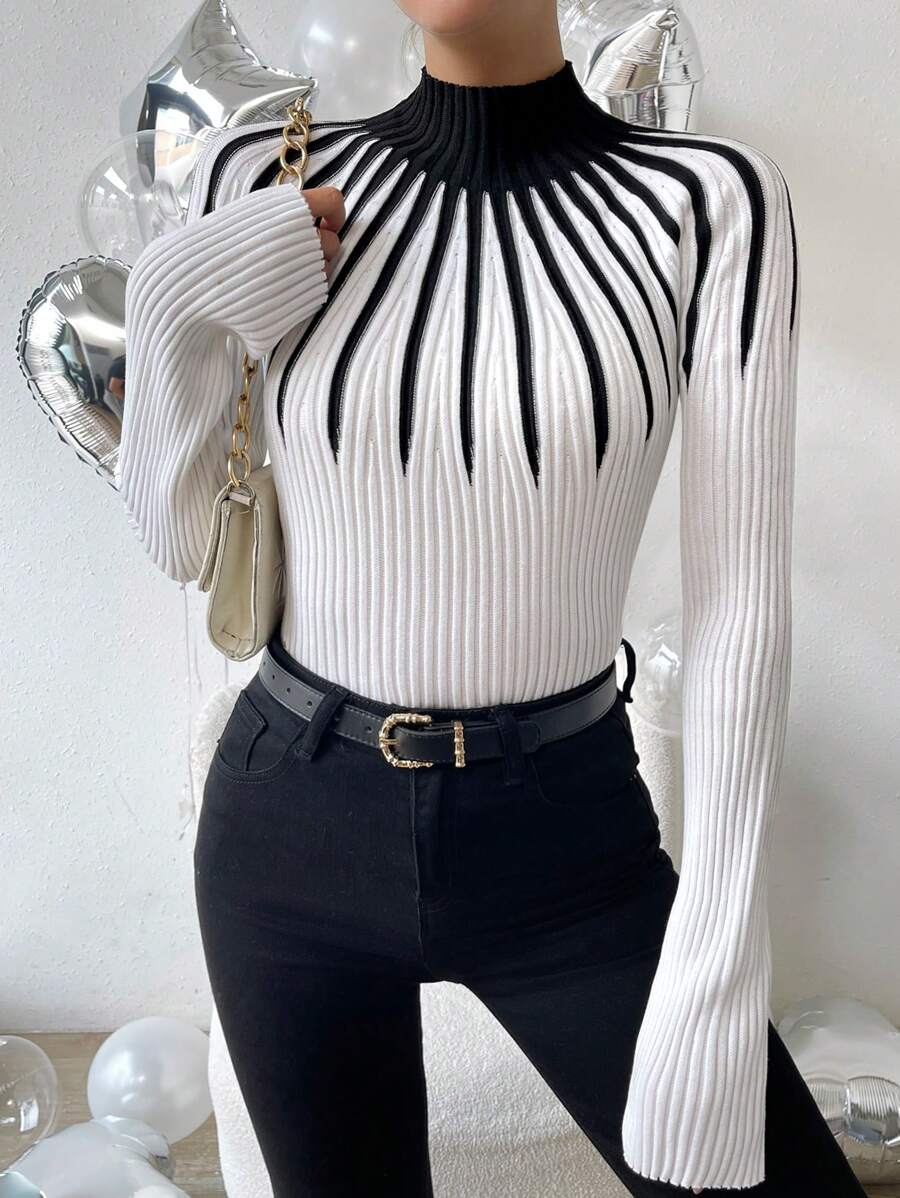 SHEIN Privé 雙色小高領套頭毛衣 - 白色 - 查看 1