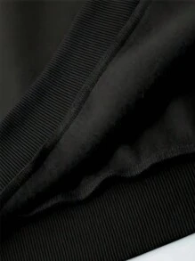 Manfinity Sport Corelite 1 pezzo Felpa con cappuccio da uomo con tasca a canguro, coulisse e stampa a righe