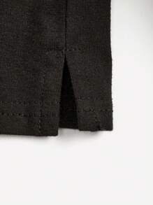 SHEIN 嬰兒男童鈕釦條紋半高領長袖上衣,2入組 - 黑與白 - 查看 4