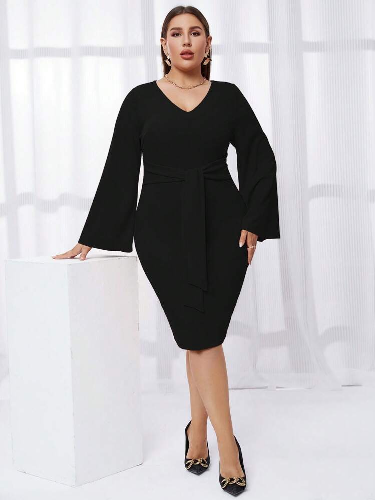 SHEIN Privé Talla grande Vestido ajustado de manga con volante con nudo delantero - Negro - Ver 7