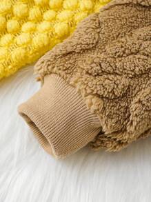 男嬰字母拼貼細節連帽法蘭絨大衣 - 彩色 - 查看 7